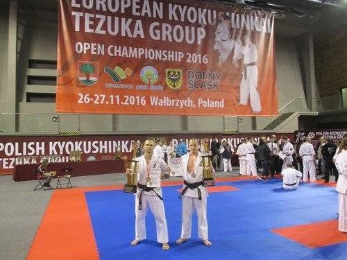 KARATE. Medale mistrzostw Europy dla karateków z Brzeszcz!