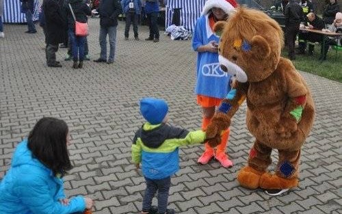 BRZEZINKA. Blisko 30 tysięcy zebranych podczas dzisiejszego Mikołajkowego Pikniku dla Lenki! - ZDJĘCIA