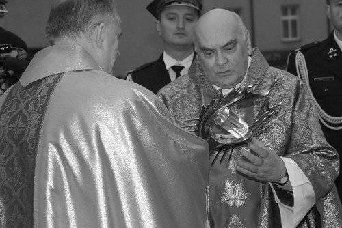 OŚWIĘCIM. Nie dożył 67. urodzin… Zmarł ks. Jerzy Brońka, długoletni proboszcz parafii pw. Wniebowzięcia NMP