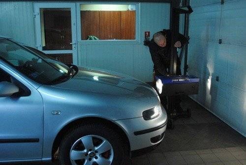 OŚWIĘCIM. Sprawdź bezpłatnie samochód między świętami a nowym rokiem