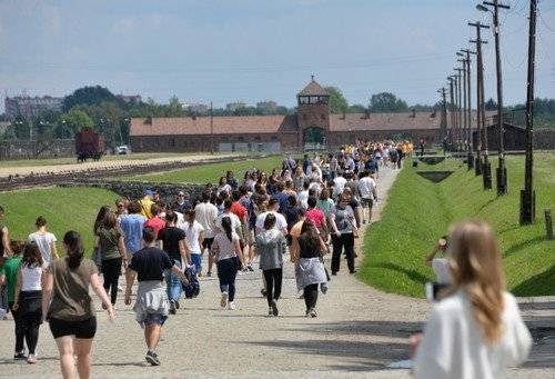 MUZEUM AUSCHWITZ. Ponad 2 miliony zwiedzających. Pobity rekord frekwencji