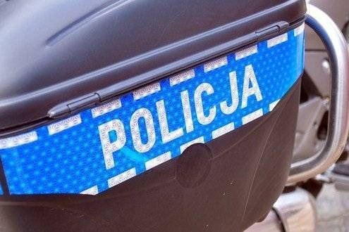 POWIAT. To pachnie kryminałem. 33-latek oskarżony o kradzież markowych perfum