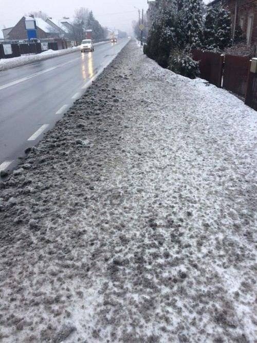 BABICE. Trochę posypało śniegiem i znów problem...