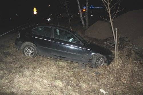 BOBREK. Dwie osoby w szpitalu po wypadku na ul. Krakowskiej - ZDJĘCIA