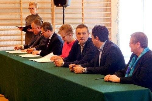 BRZESZCZE. Tauron objął patronatem powiatową „Szóstkę”. Zatrudni w kopalni absolwentów szkoły