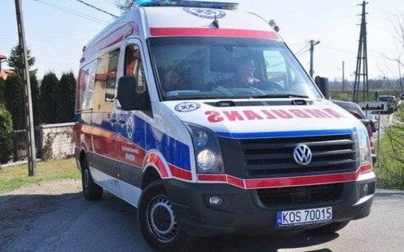 ZABORZE. 74-latek wypadł z okna. Z ciężkimi obrażeniami trafił do szpitala.