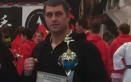 KARATE. Łukasz Dadak na najwyższym stopniu podium!