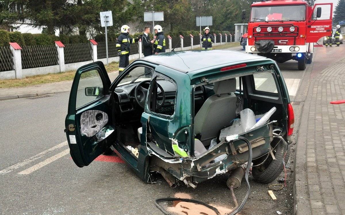POLANKA WIELKA. Zderzenie audi z mikrocarem