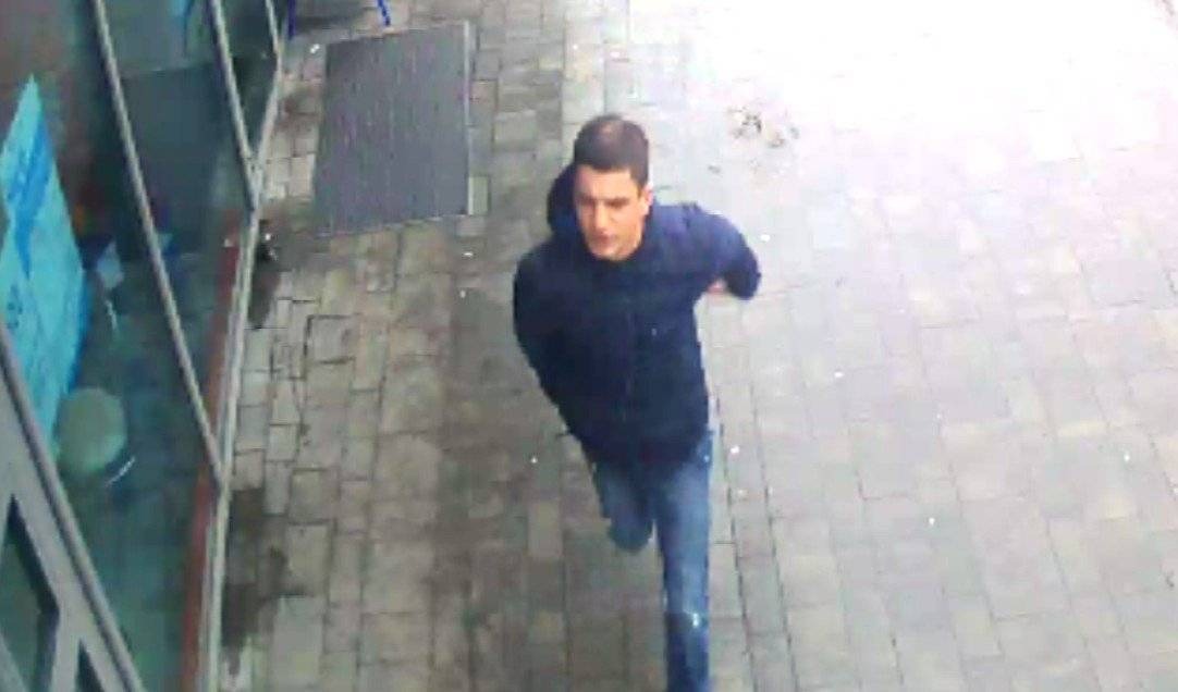 BRZESZCZE. Ktoś rozpoznaje tego mężczyznę? Jest podejrzany o kradzież