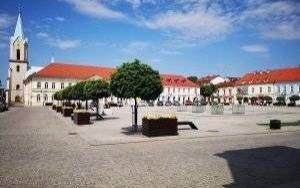 OŚWIĘCIM. Miejska Strefa Kibica na Rynku. Wielkie emocje na dużym ekranie