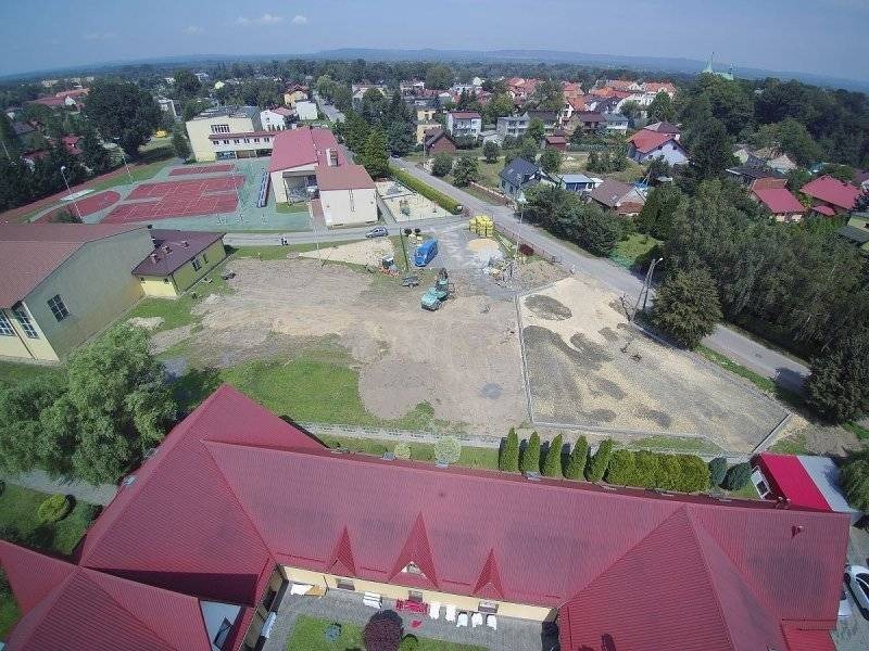 ZATOR. Nowe miejsca postojowe na ul. Kongresowej