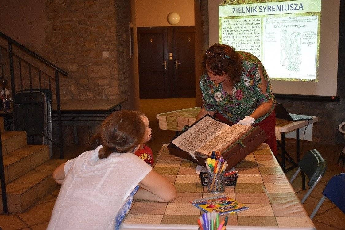 OŚWIĘCIM. "Odkurzyli" zielnik słynnego mieszkańca grodu nad Sołą