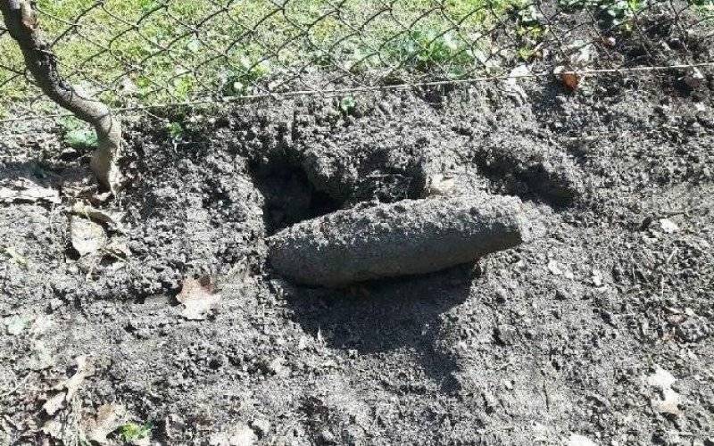 RUDZE - RAJSKO. Niewypały na prywatnych posesjach