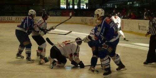 HOKEJ NA LODZIE. Z wizytą u mistrzów Polski