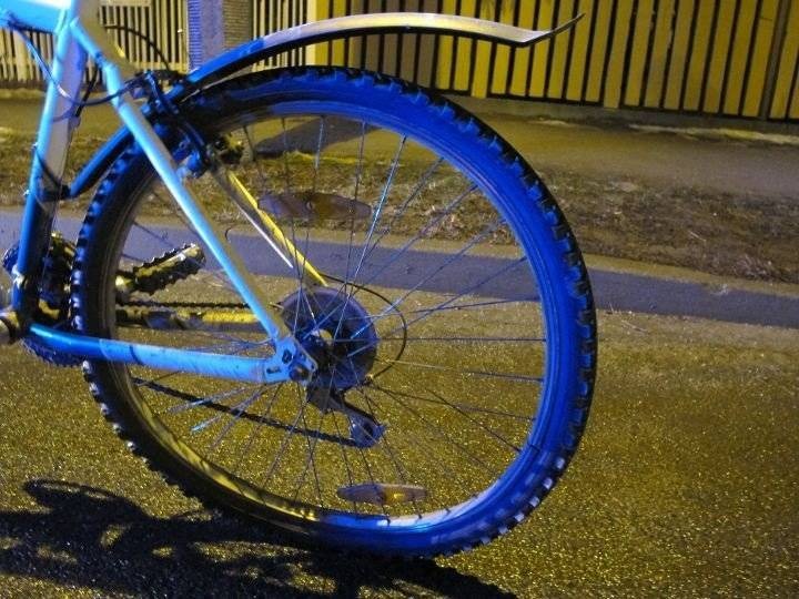 OŚWIĘCIM. Wjechał rowerem w volkswagena
