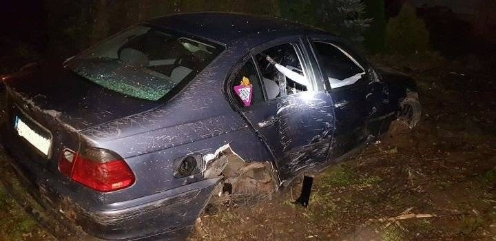 BIELANY. Zakończył szaleńczą jazdę na polu ornym