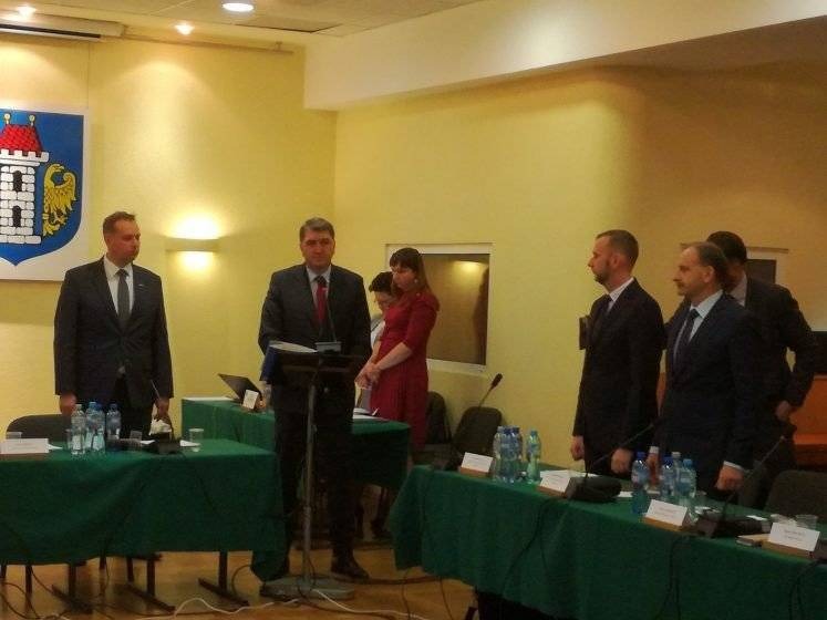 OŚWIĘCIM. Rada (prawie) w komplecie. Ślubowanie i expose prezydenta