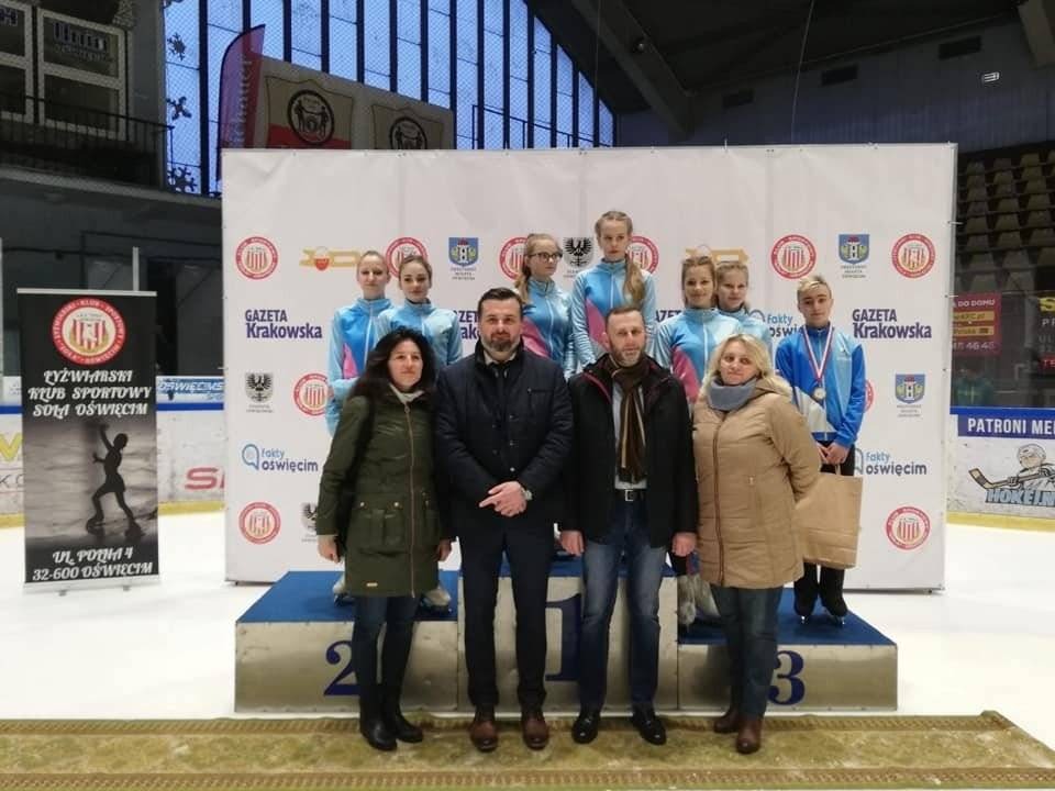 ŁYŻWIARSTWO FIGUROWE. Oświęcimianie poza stopniami podium