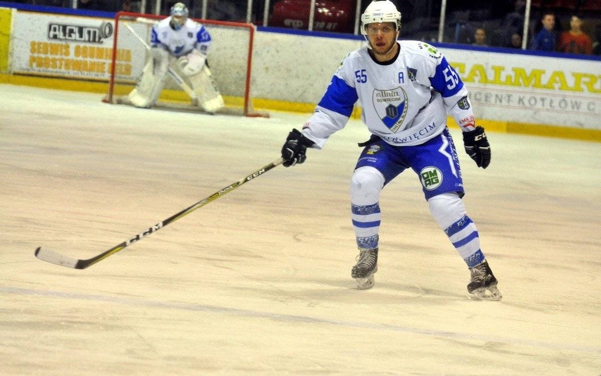 HOKEJ NA LODZIE. "Tabo" zostaje w domu