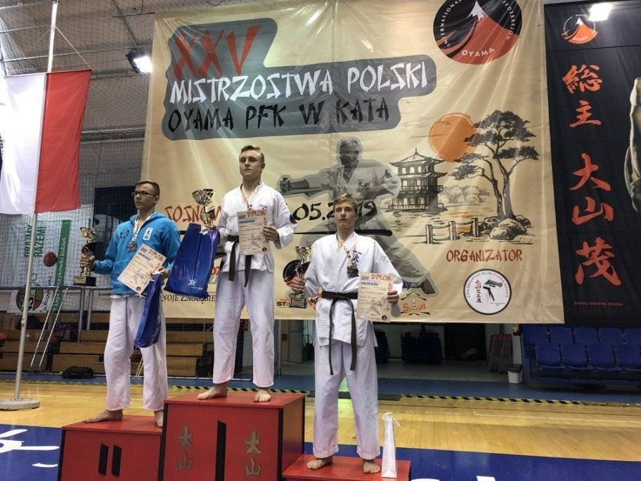 SPORTY WALKI. Oświęcimianie z medalami mistrzostw Polski!