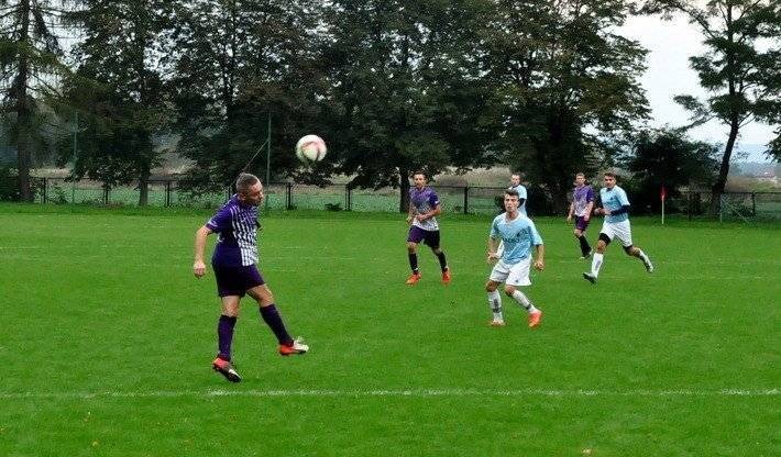 PIŁKA NOŻNA. Nowy trener, czyli piąte podejście kęczan