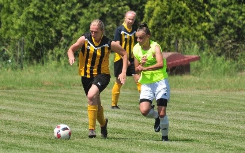 PIŁKA NOŻNA. Rzeź, czyli rewolucyjne zmiany w kobiecym futbolu