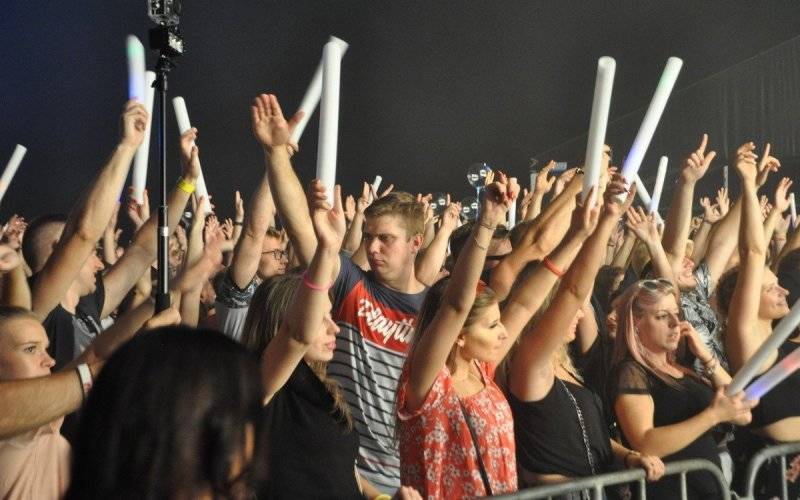 ZATOR. Robin Schulz porwał publiczność. To był ostatni festiwal w Energylandii w tym sezonie