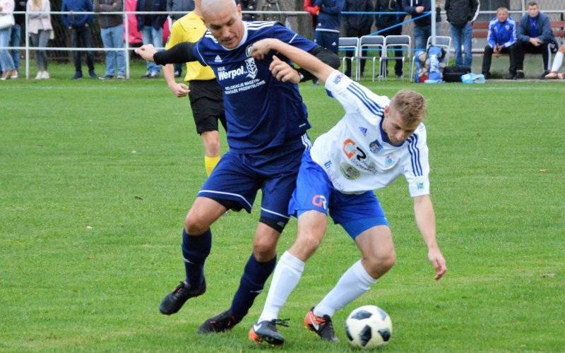 PIŁKA NOŻNA. Futbolowa środa na czwartoligowych boiskach