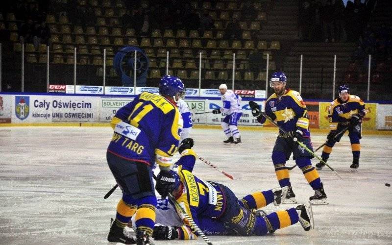 HOKEJ NA LODZIE. Efektowna wygrana pod Tatrami