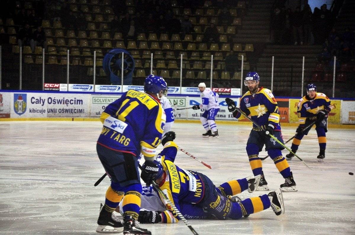 HOKEJ NA LODZIE. Efektowna wygrana pod Tatrami