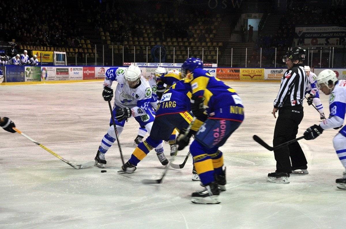 HOKEJ NA LODZIE. Zagłębie pokonane, czyli Re-Plast Unia bliżej celu