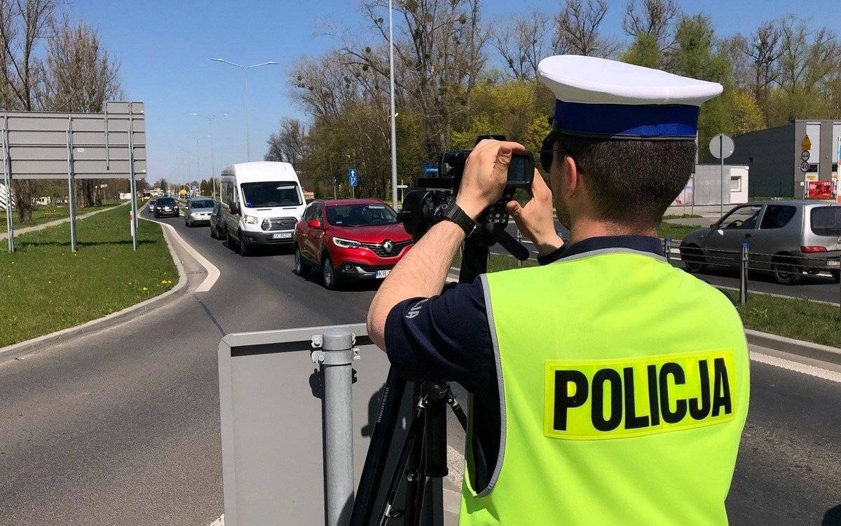 POWIAT. Kolejni kierowcy stracili prawo jazdy za przekroczenie prędkości
