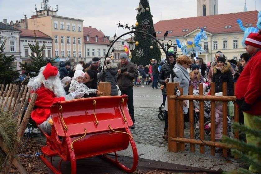 OŚWIĘCIM. Święty Mikołaj zaparkuje swoje sanie na oświęcimskim rynku