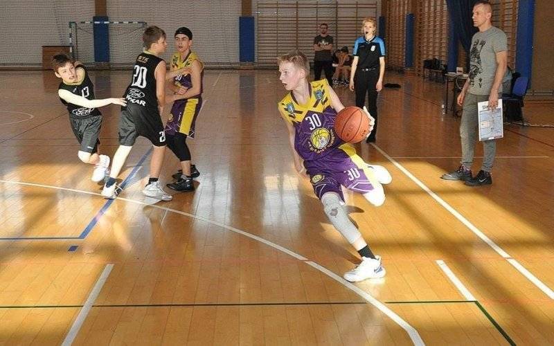 KOSZYKÓWKA. Zwycięstwo na trudnym terenie