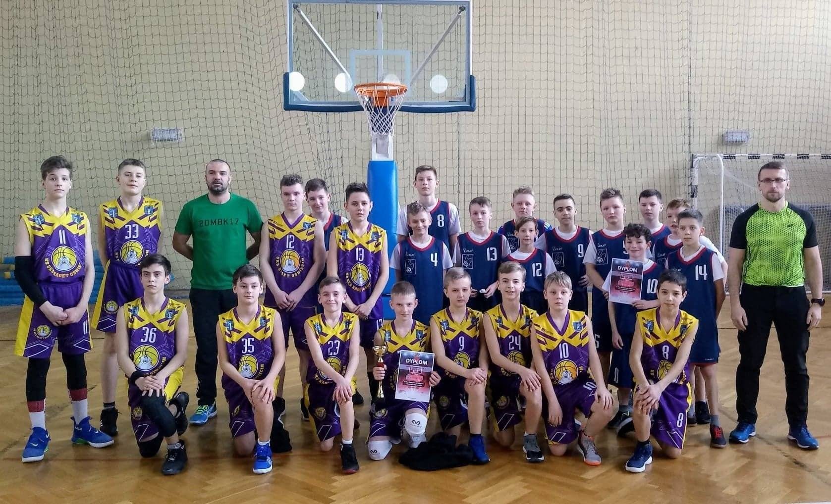 KOSZYKÓWKA. Na "Dwójkę" nie ma mocnych...