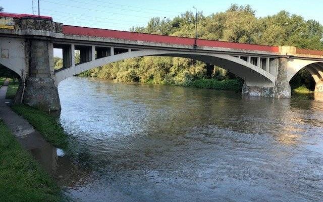 OŚWIĘCIM. Alarm przeciwpowodziowy odwołany. Pozostaje stan pogotowia