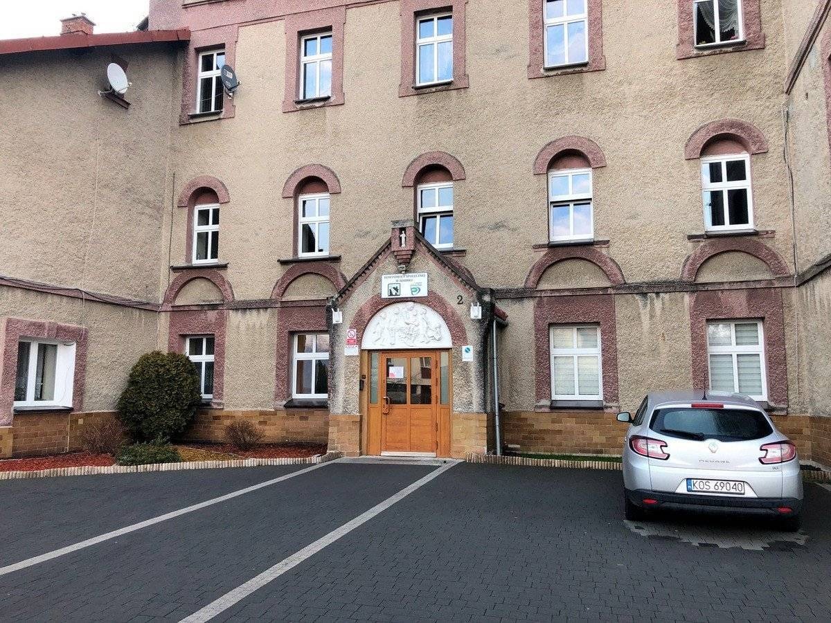 BOBREK. Trzech mieszkańców DPS z koronawirusem. Część personelu na kwarantannie