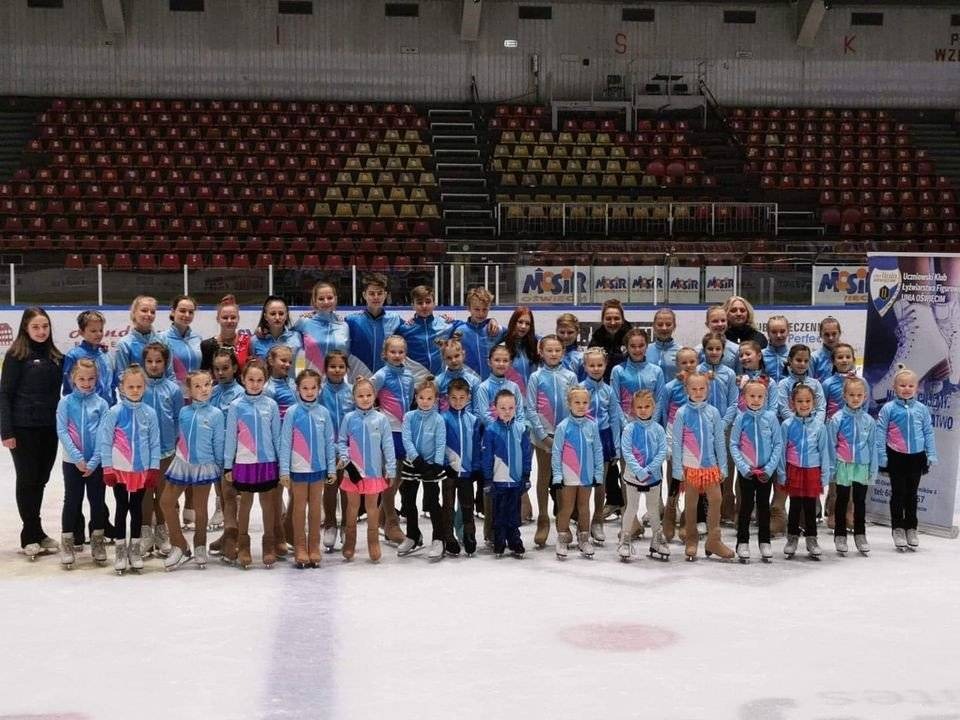 ŁYŻWIARSTWO FIGUROWE. O medale na oświęcimskiej tafli