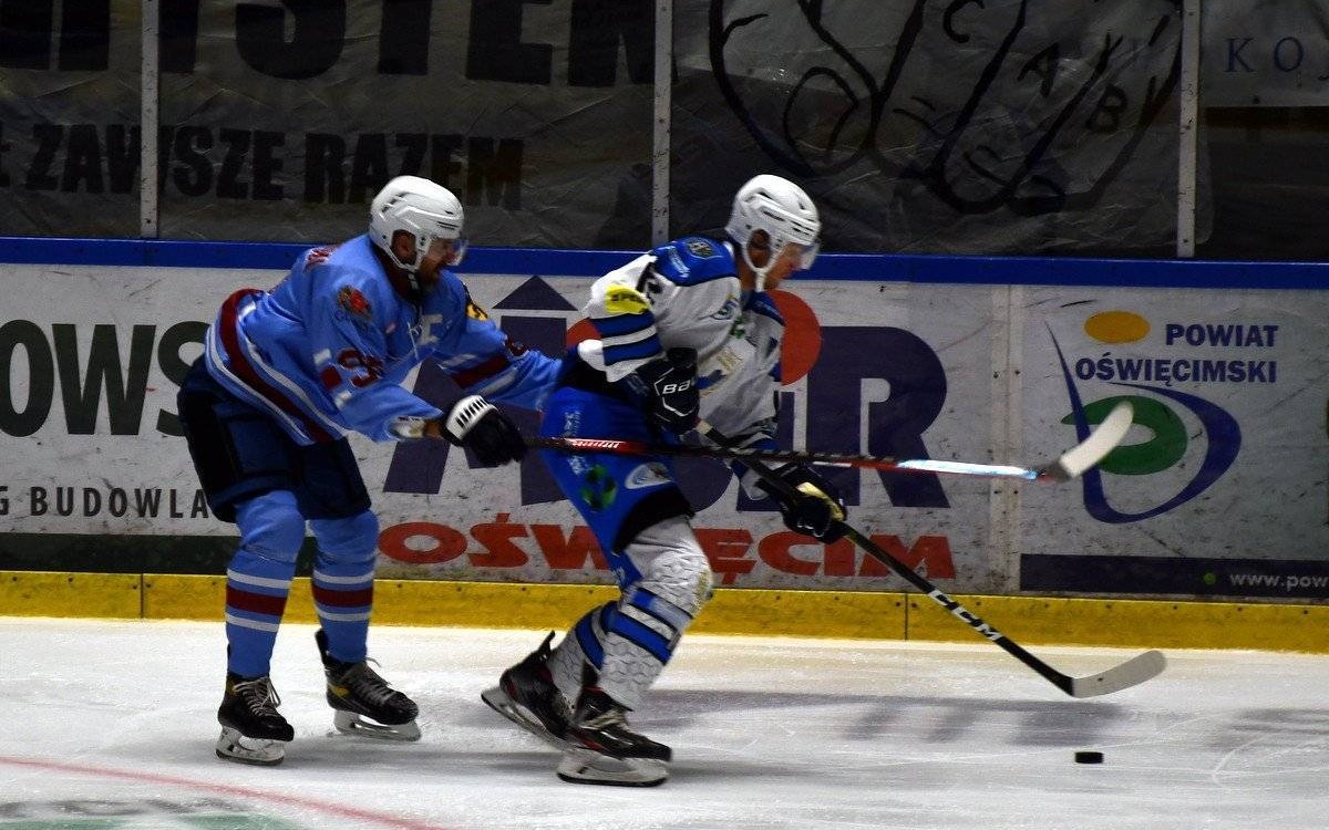 HOKEJ NA LODZIE. Przedświąteczne zwycięstwo nad "Gieksą"