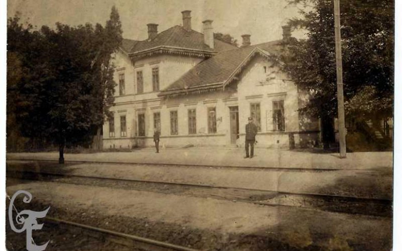 Koniec epoki w Brzeszczach. Dworzec, który miał odzyskać życie, znika na zawsze