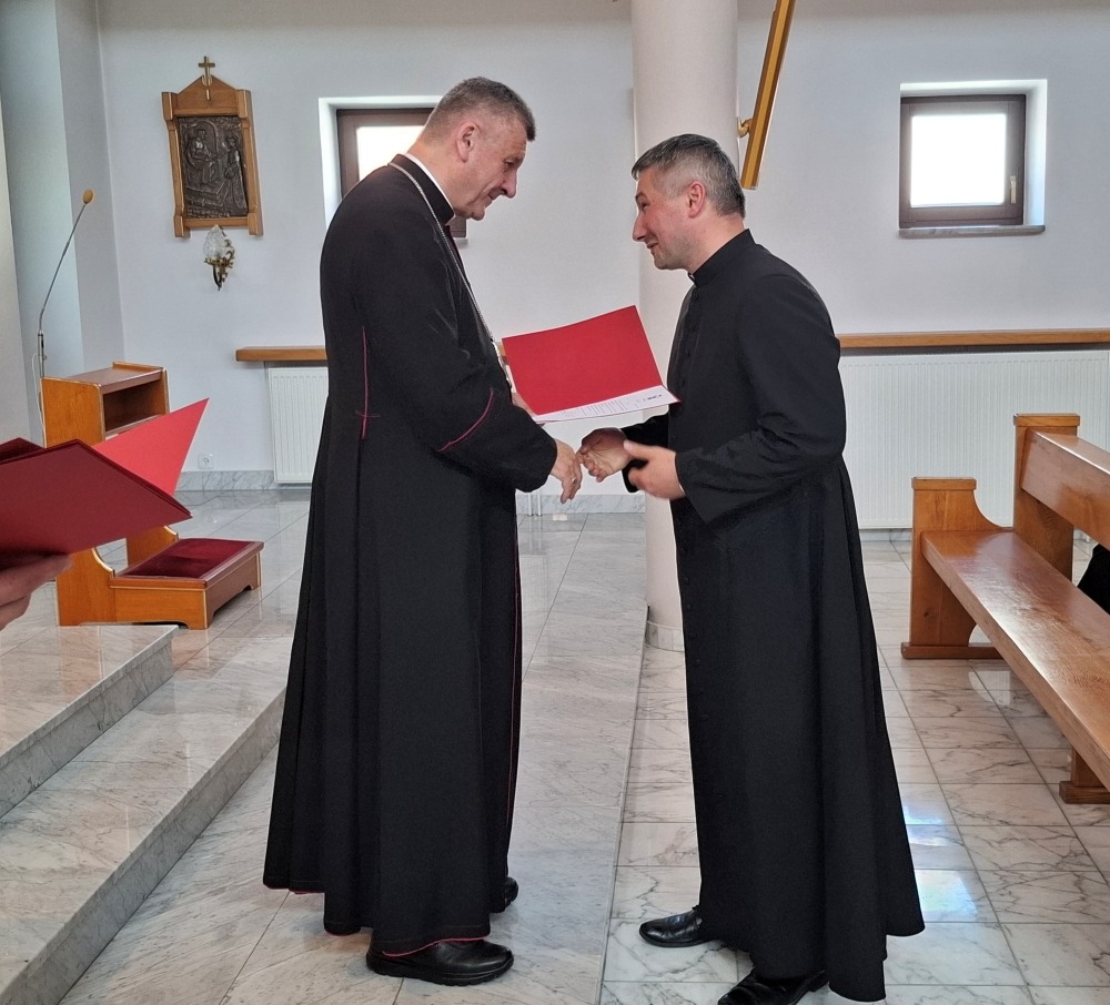 Zmiany personalne w parafiach