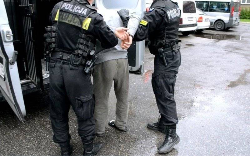 Naruszył zakaz zbliżania się, trafił do aresztu - InfoBrzeszcze.pl