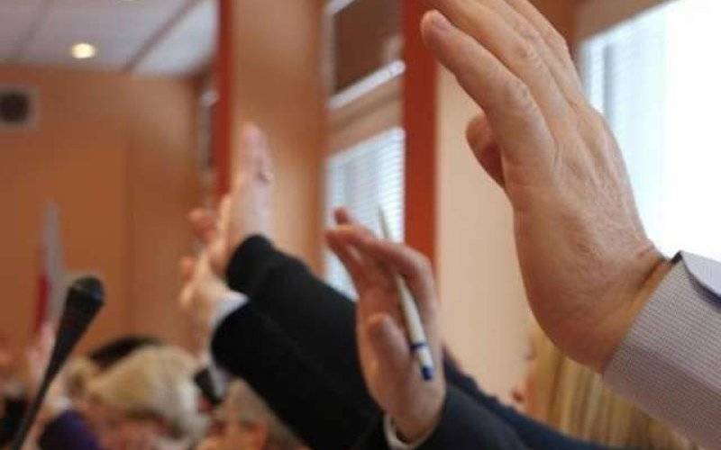 Wtorkowa Sesja Rady Gminy - InfoBrzeszcze.pl