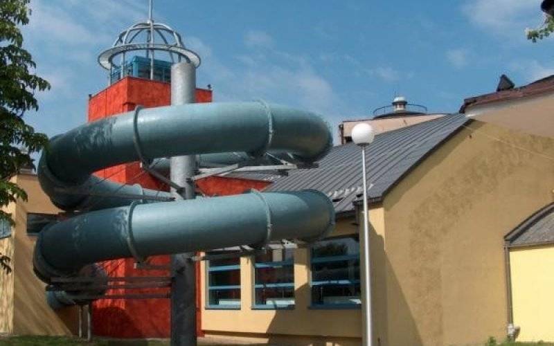 Basen czasowo będzie nieczynny - InfoBrzeszcze.pl