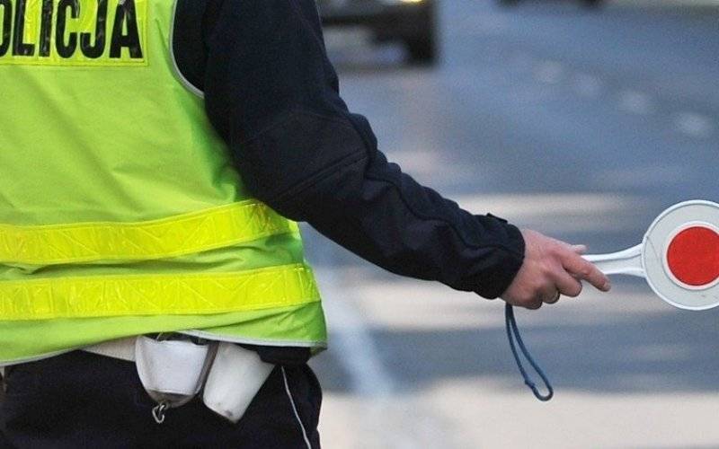 Wilczkowice. Policjanci z Brzeszcz zatrzymali nietrzeźwego kierowcę - InfoBrzeszcze.pl