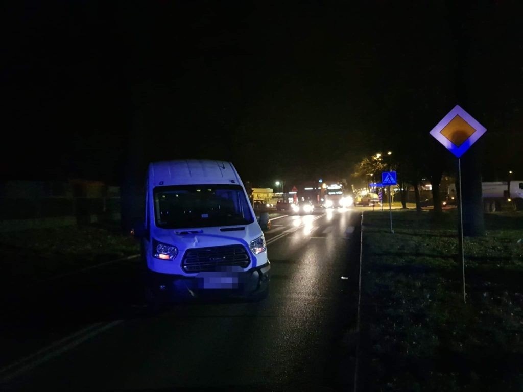 12-latka potrącona na przejściu dla pieszych - FOTO - InfoBrzeszcze.pl