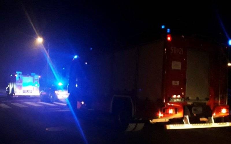 Pożar budynku mieszkalnego w Jawiszowicach- dwóm osobom strażacy udzielili pomocy - InfoBrzeszcze.pl