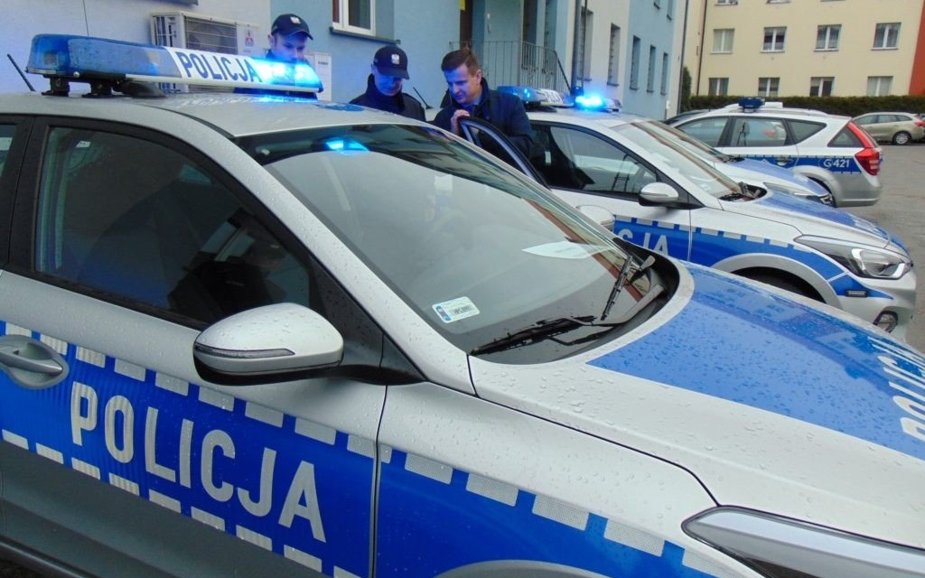 Nowy radiowóz dla brzeszczańskiego komisariatu - FOTO - InfoBrzeszcze.pl