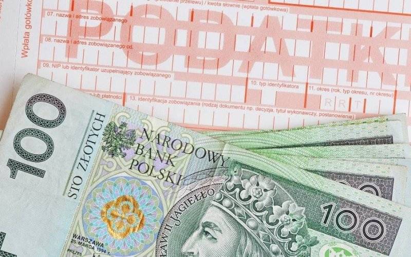 Urzędnik doręczy Ci decyzję podatkową - InfoBrzeszcze.pl