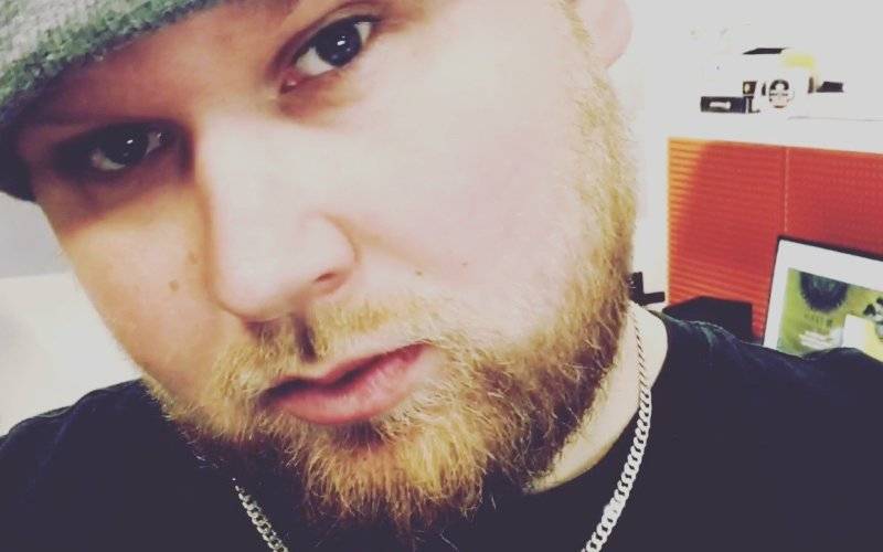 'Diamentowe tęczówki' - nowy utwór ADRO - InfoBrzeszcze.pl